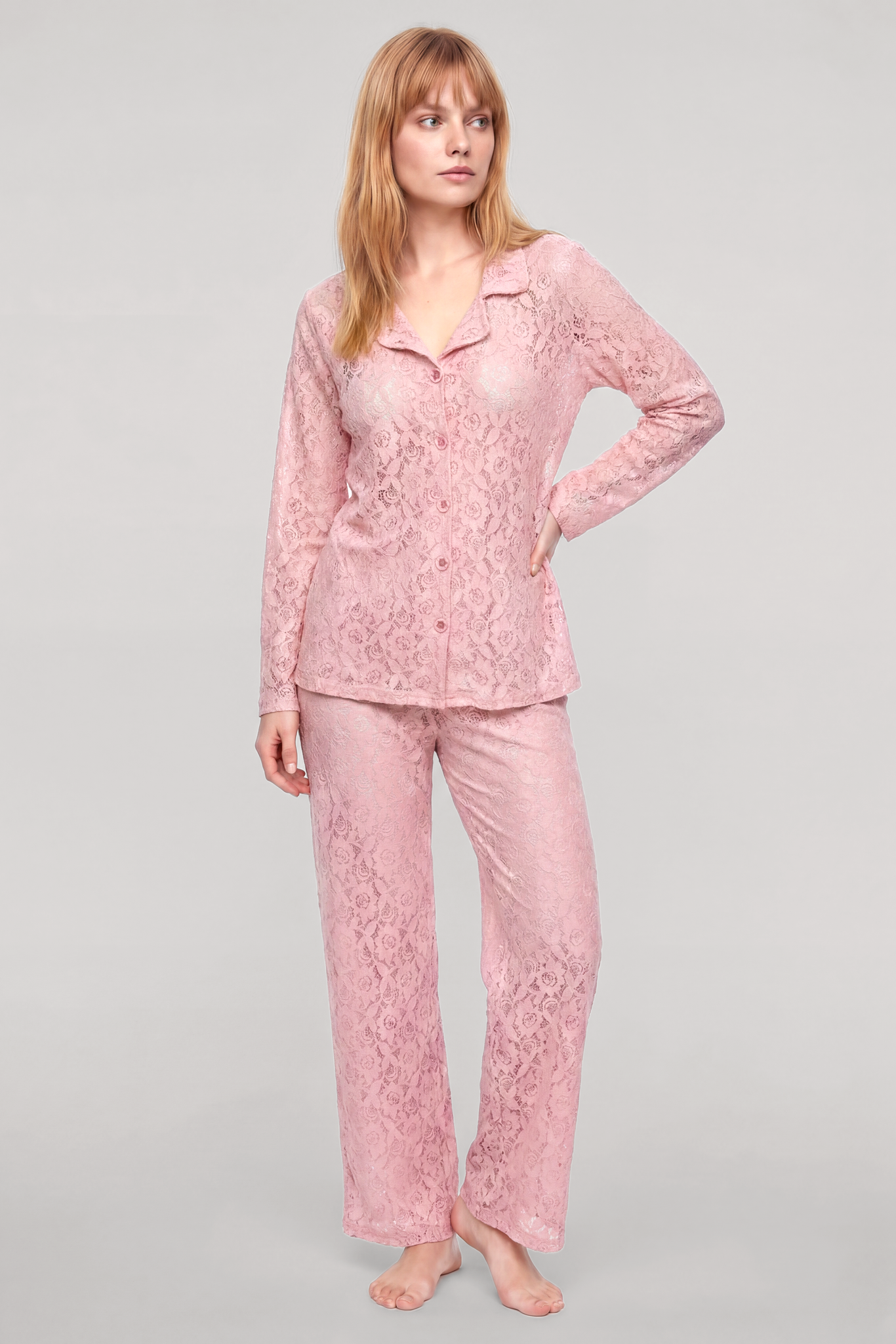 Akbeniz Zarif Dantel İşlemeli Düğmeli Kadın Pijama Takımı – Toz Pembe