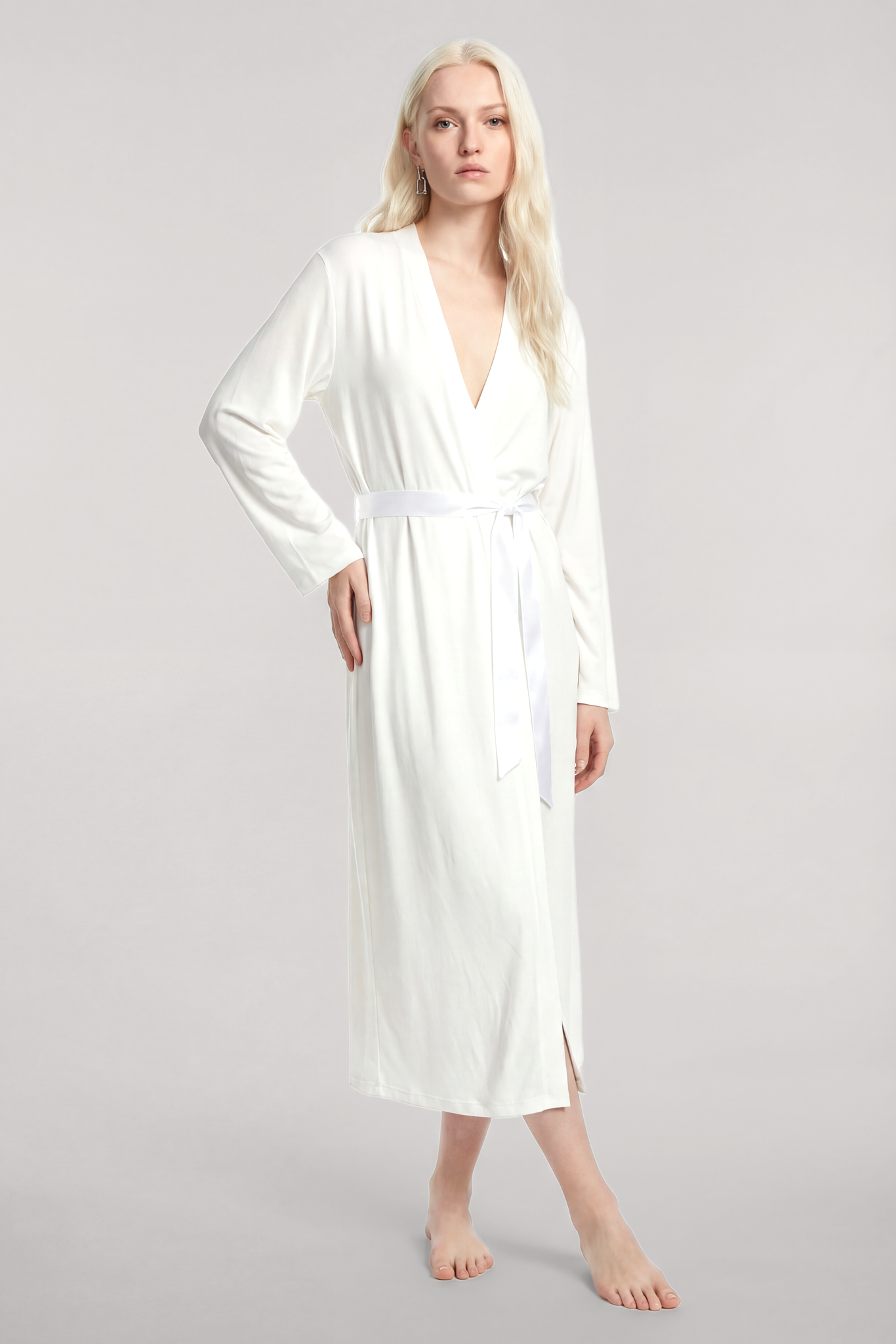 Yumuşak Dokulu Dökümlü Uzun Kimono Ekru