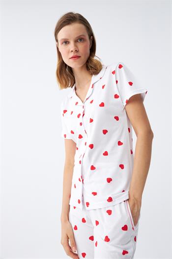 Akbeniz Kadın Beyaz Kırmızı Kalpli Önden Düğmeli Pijama Takımı