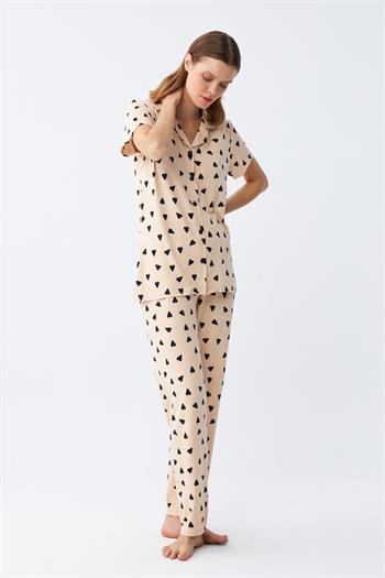 Akbeniz Kadın Krem Rengi Kalp Desenli Önden Düğmeli Pijama Takımı