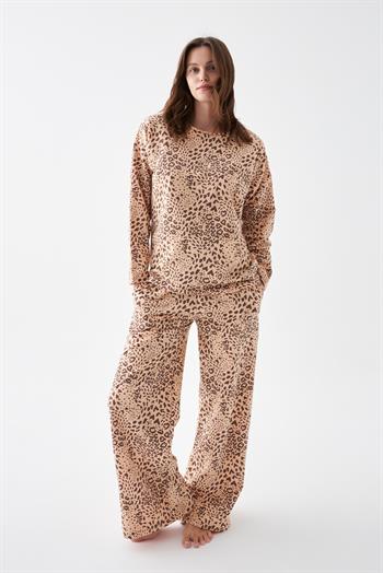 Akbeniz Kadın Oversize Bej Leopar Desenli Pamuklu Kalın Pijama Takımı