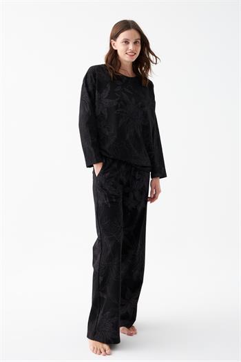 Akbeniz Kadın Oversize Siyah Çiçek Desenli Pamuklu Kalın Pijama Takımı