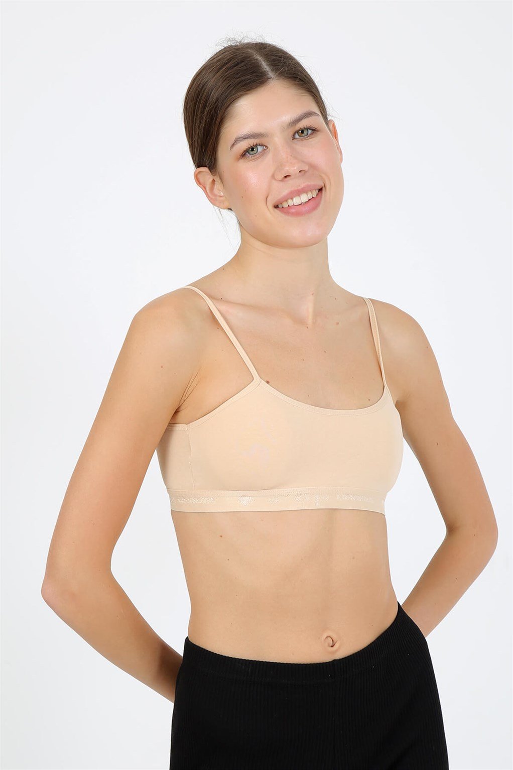 Akbeniz İp Askılı Pedli Büstiyer 2148