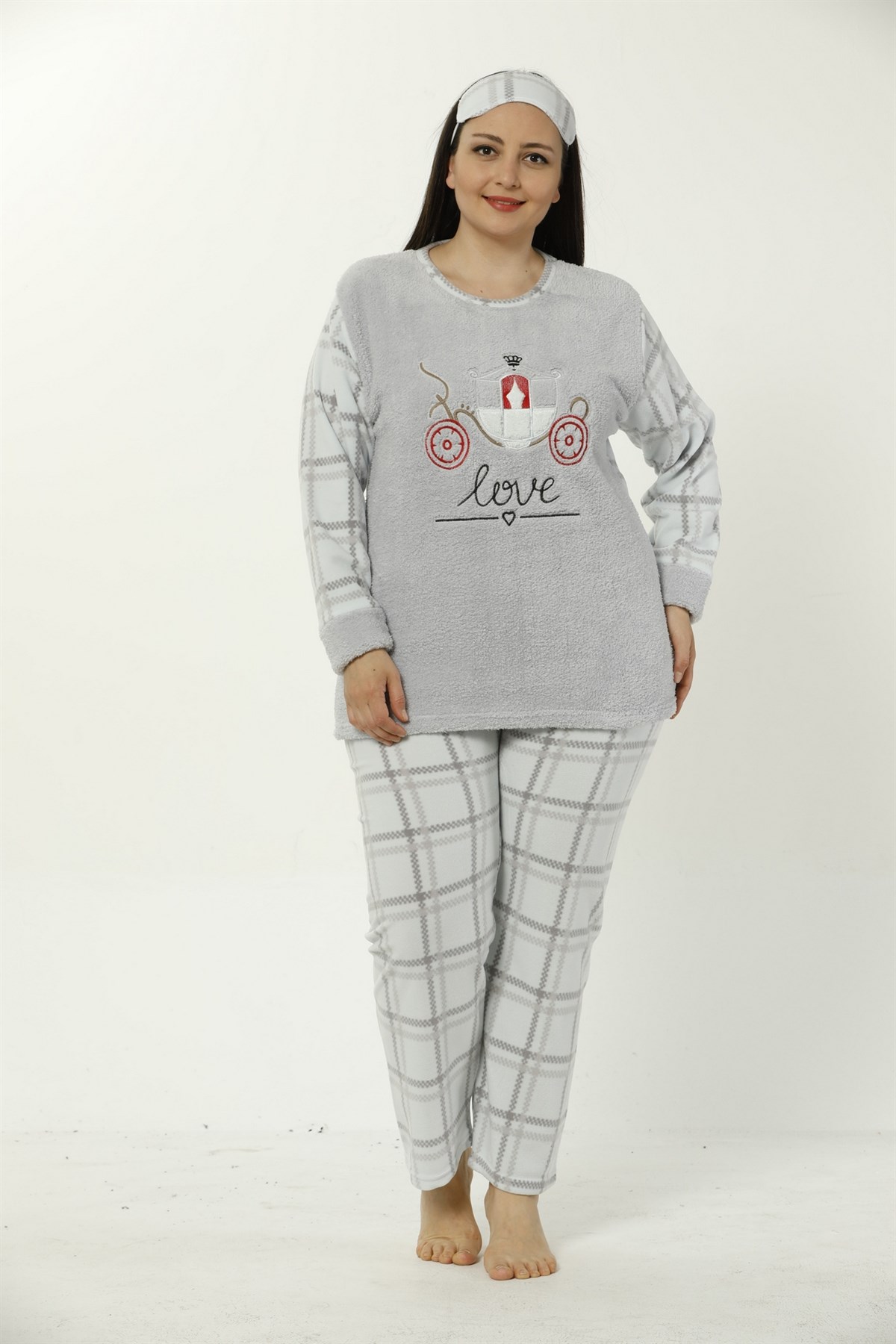 Akbeniz Büyük Beden Kadın Yazı Desenli Gri Polar Pijama Takımı 8042 |  Akbeniz