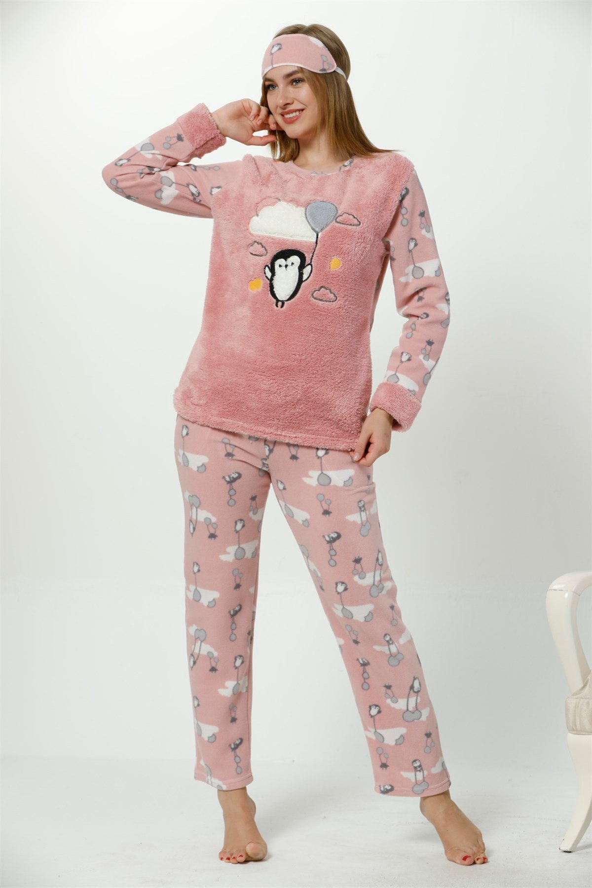 Akbeniz Kadın Penguen Desenli Somon Vizon Polar Pijama Takımı 8053