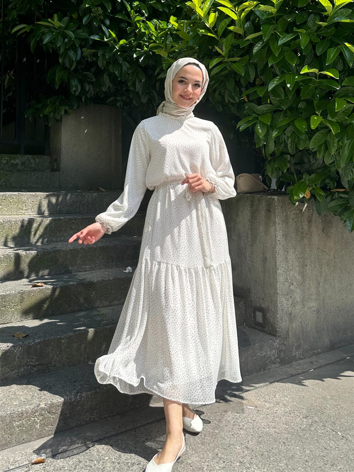 Ella Şifon Elbise Beyaz Puantiyeli
