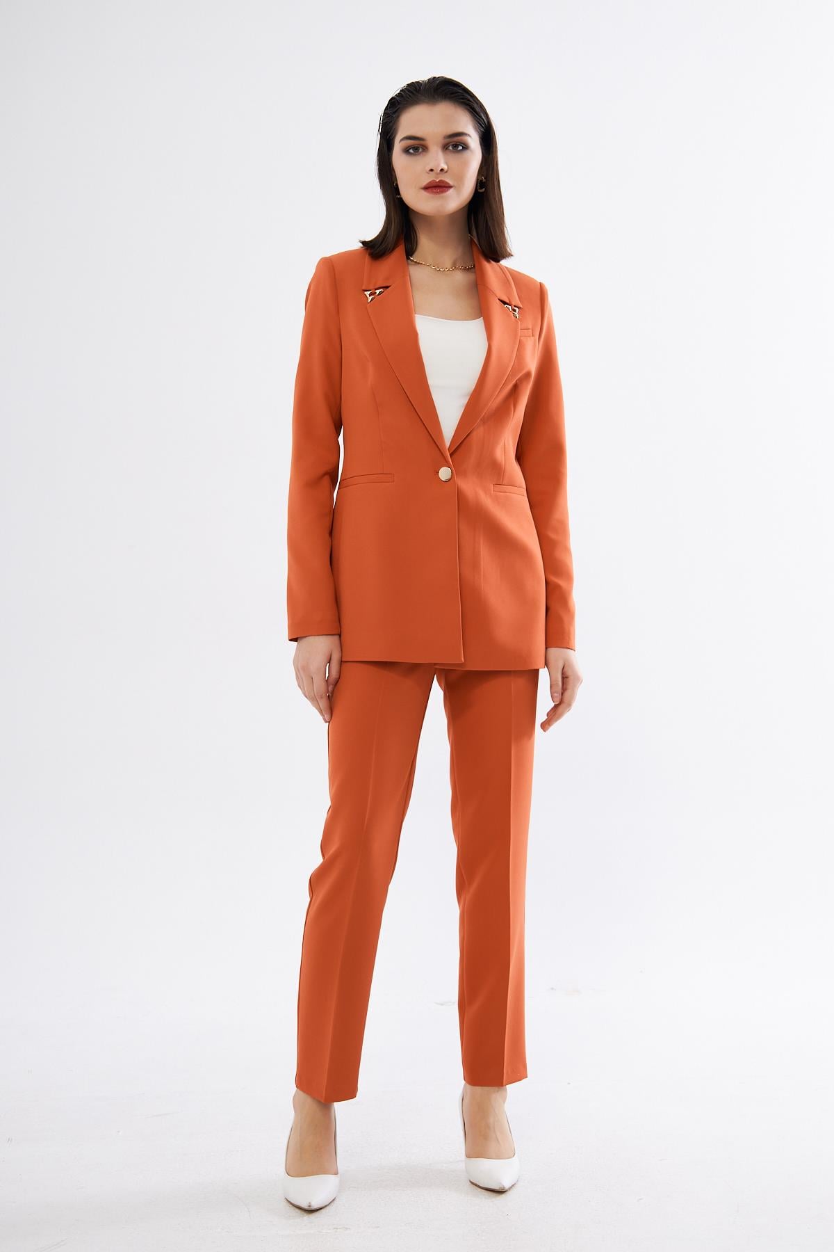 Gold Üçgen Aksesuarlı Takım Kiremit