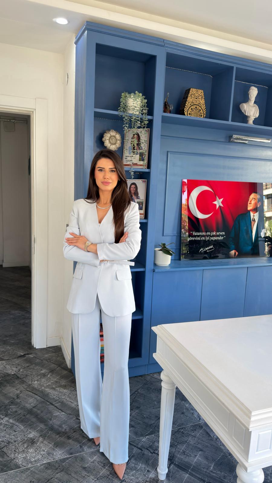 Kadın Takım Elbise