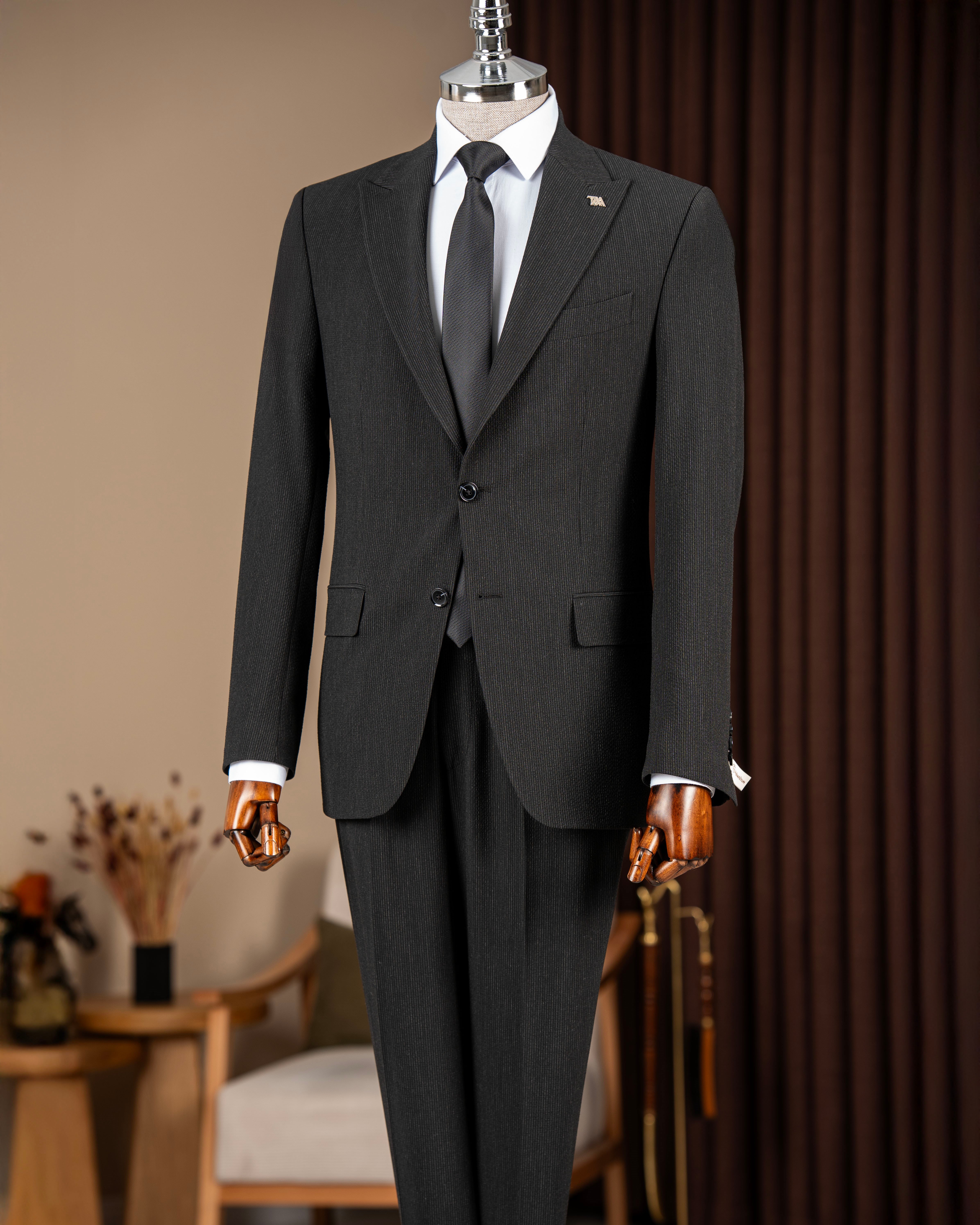 İtalyan stil slim fit erkek sivri yaka ceket pantolon takım elbise siyah T20082-01