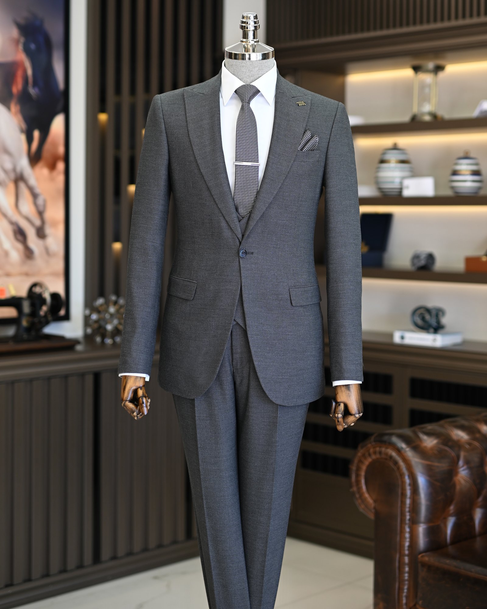 Italian style slim fit men's jacket vest trouser suit gray T11025