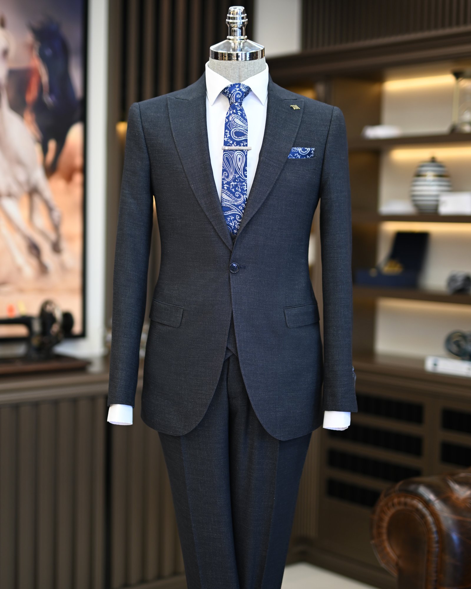 Italian style slim fit men's jacket vest trouser suit navy blue T11023
