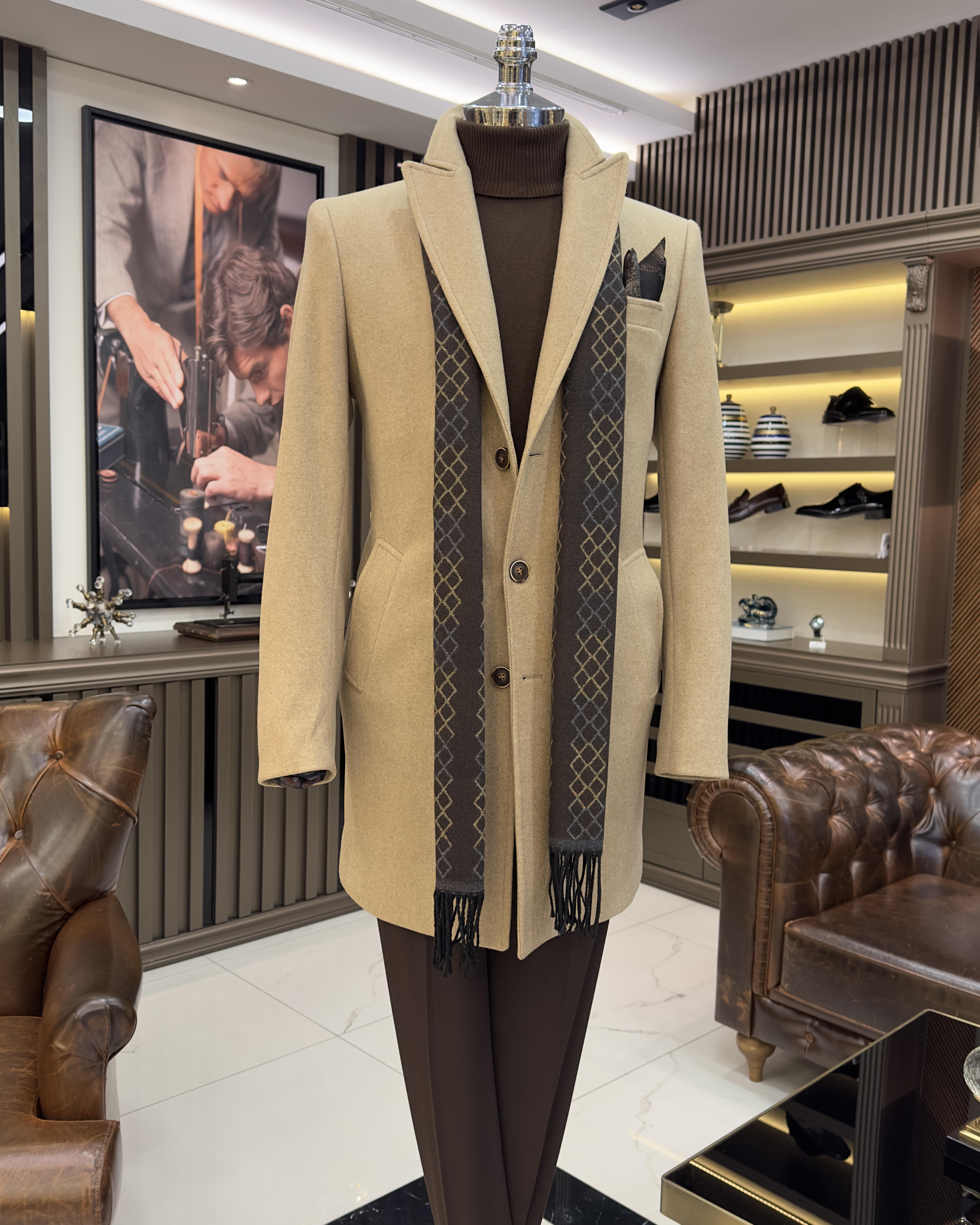 Italian style slim fit men's pointed collar wool blend coat beige T10851