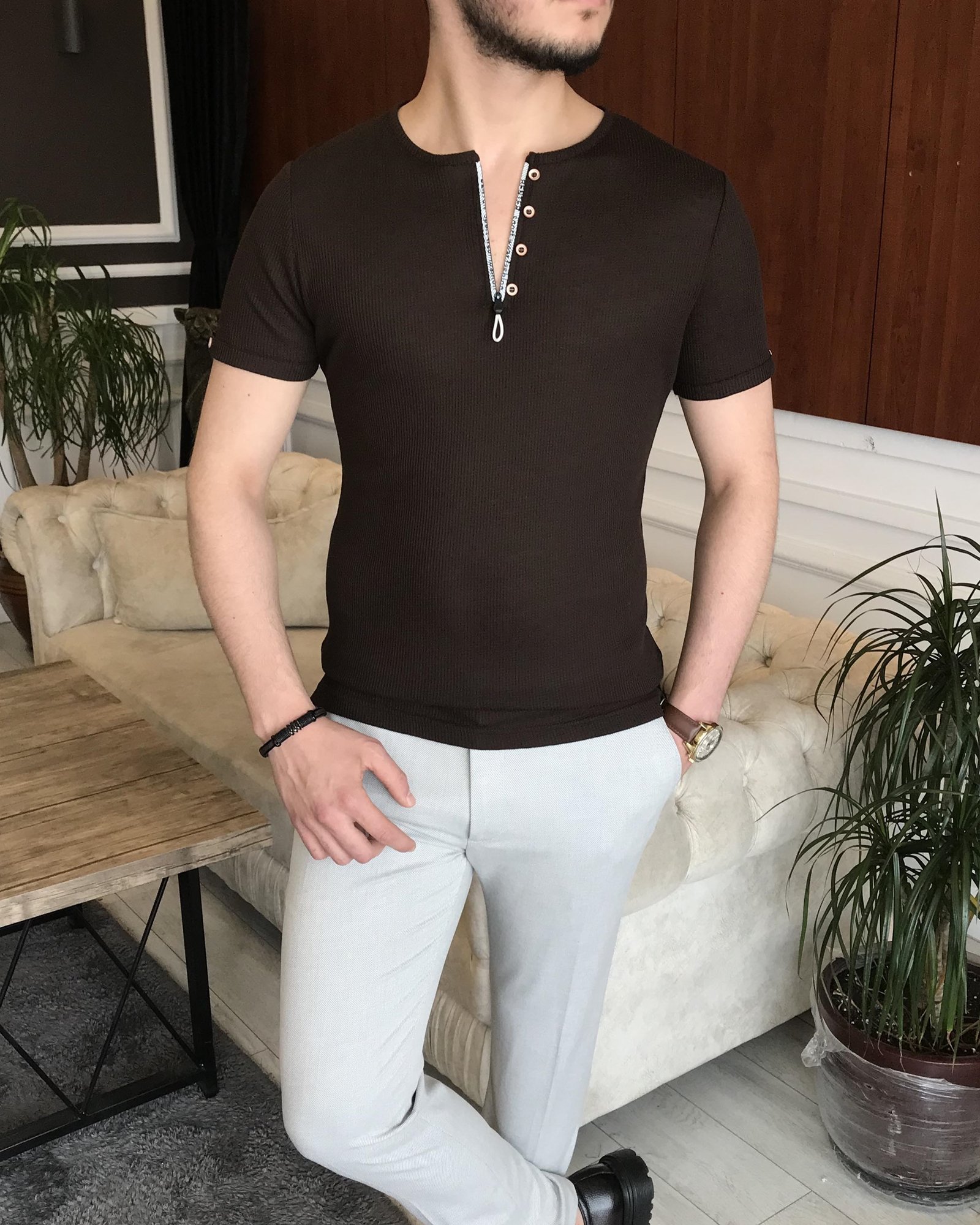 İtalyan stil slim fit fermuarlı kısa kollu pamuk triko tişört Kahverengi T7420
