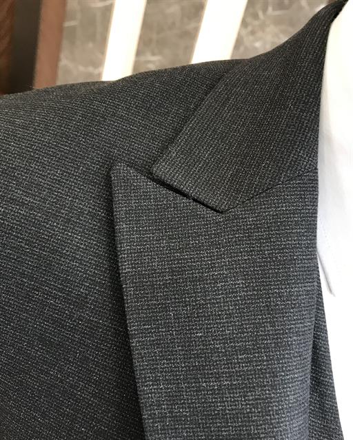 Italian style slim fit men's jacket vest pant suit black T9537