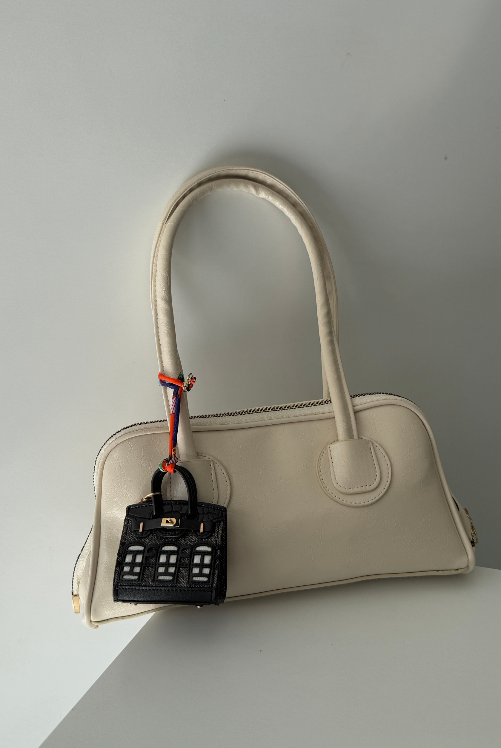 Çanta Aksesuar Charm SİYAH MİNİ ÇANTA FİGÜRÜ