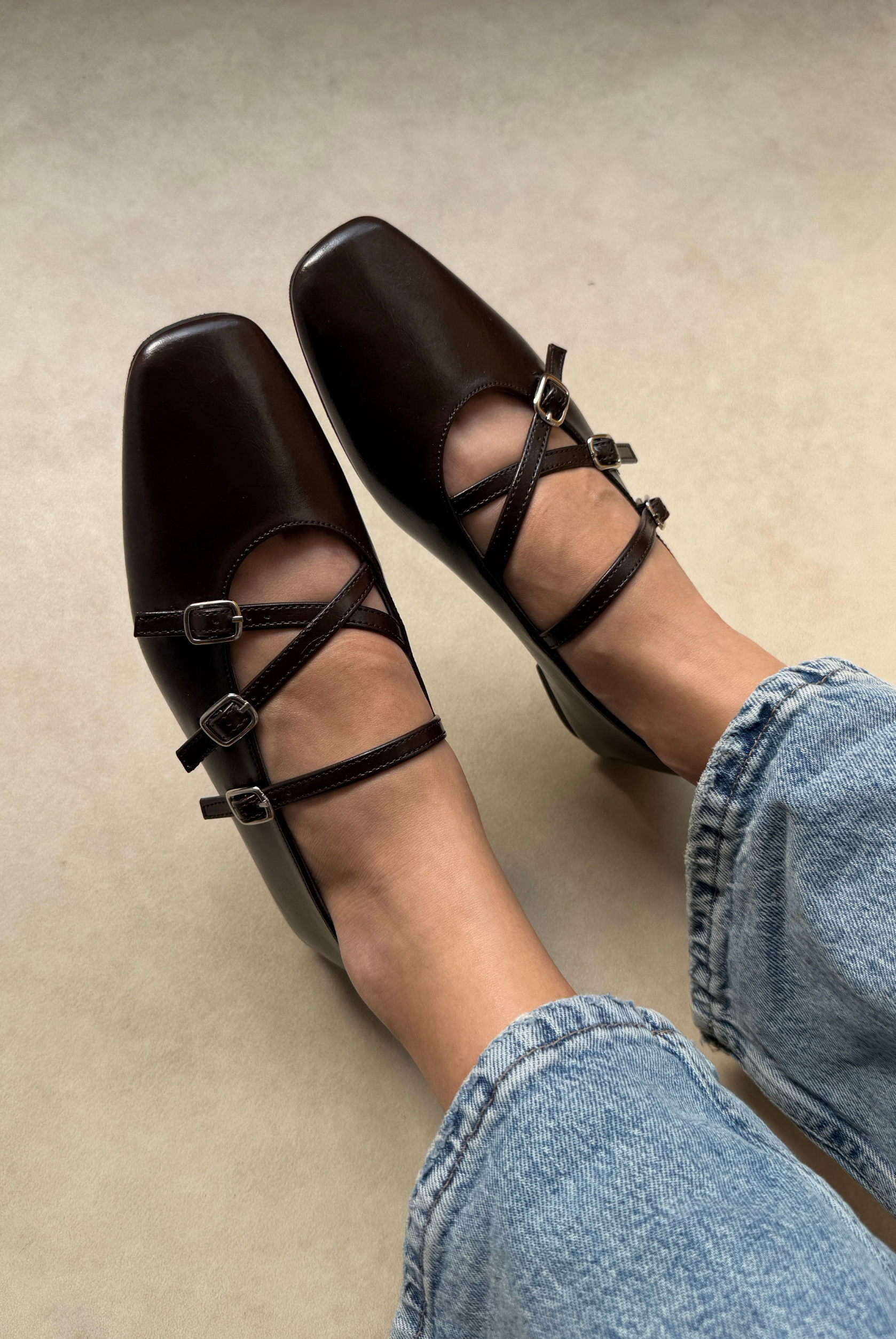 Kadın Babet KAHVERENGİ RUGAN