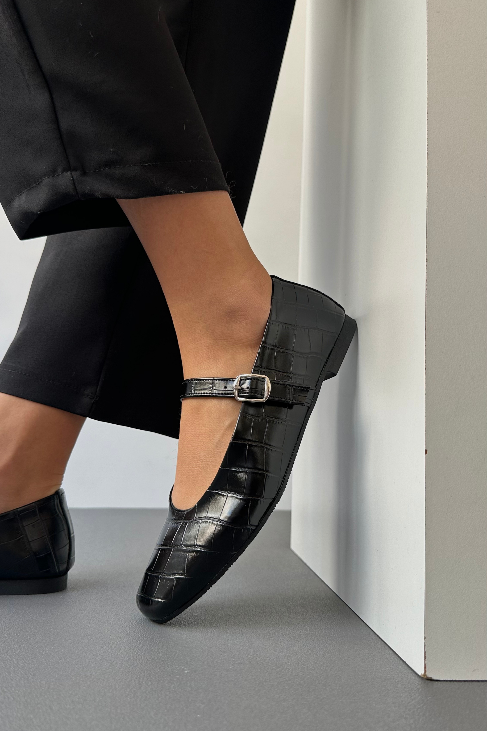 Kadın Babet SİYAH CROCO