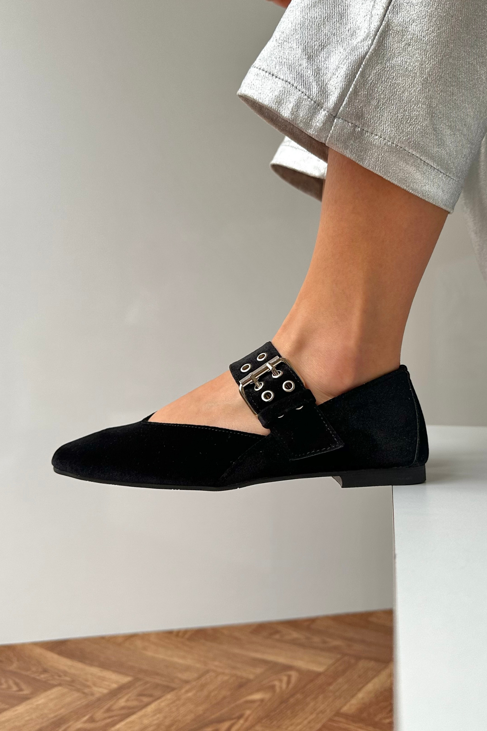 Kadın Babet SİYAH KADİFE