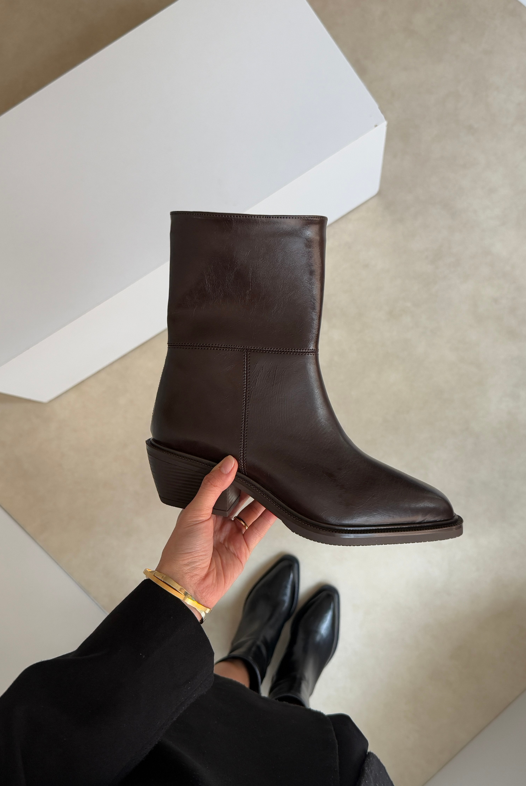 Kadın Bot ACI KAHVE