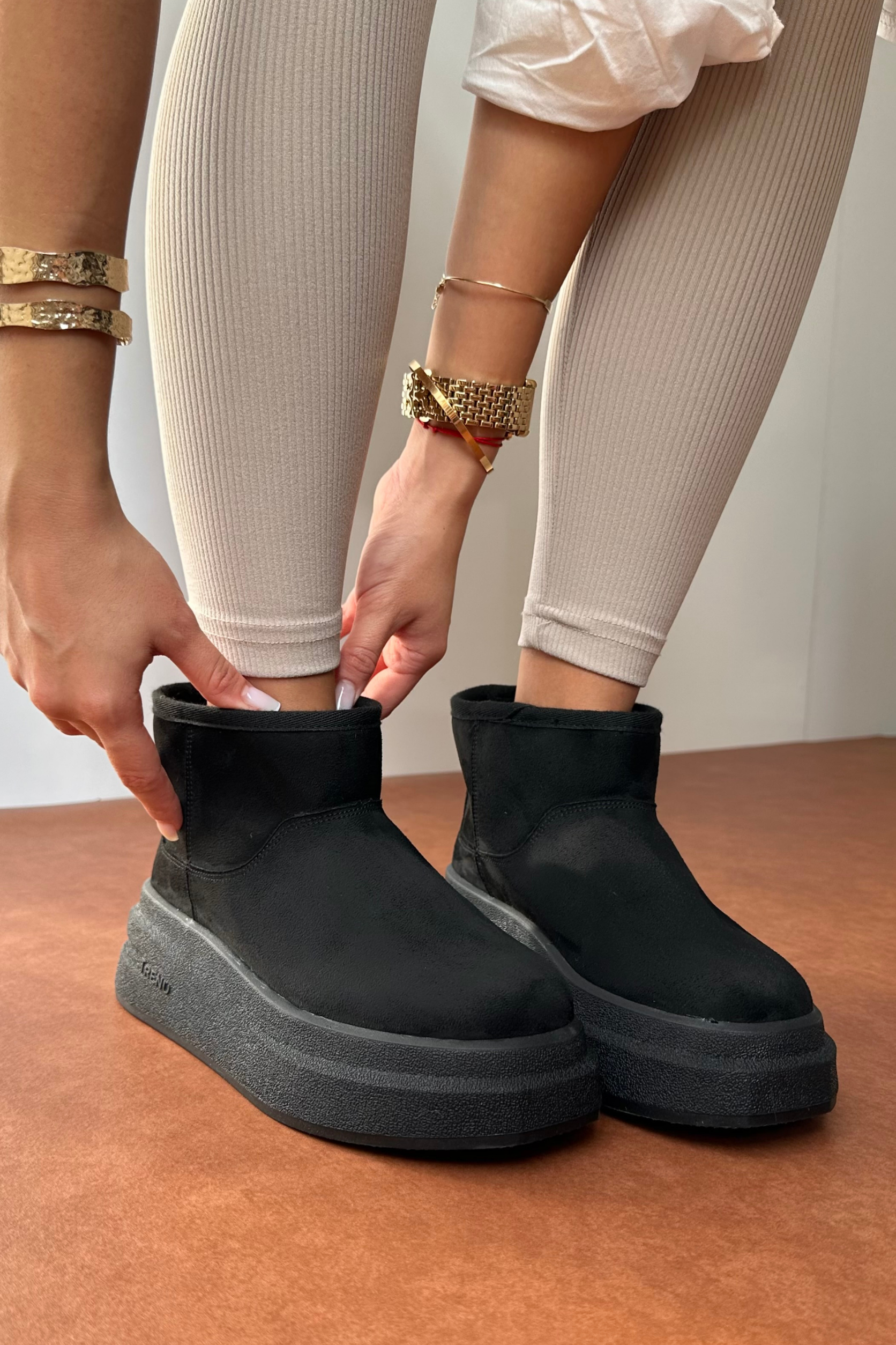 Kadın Bot SİYAH SÜET