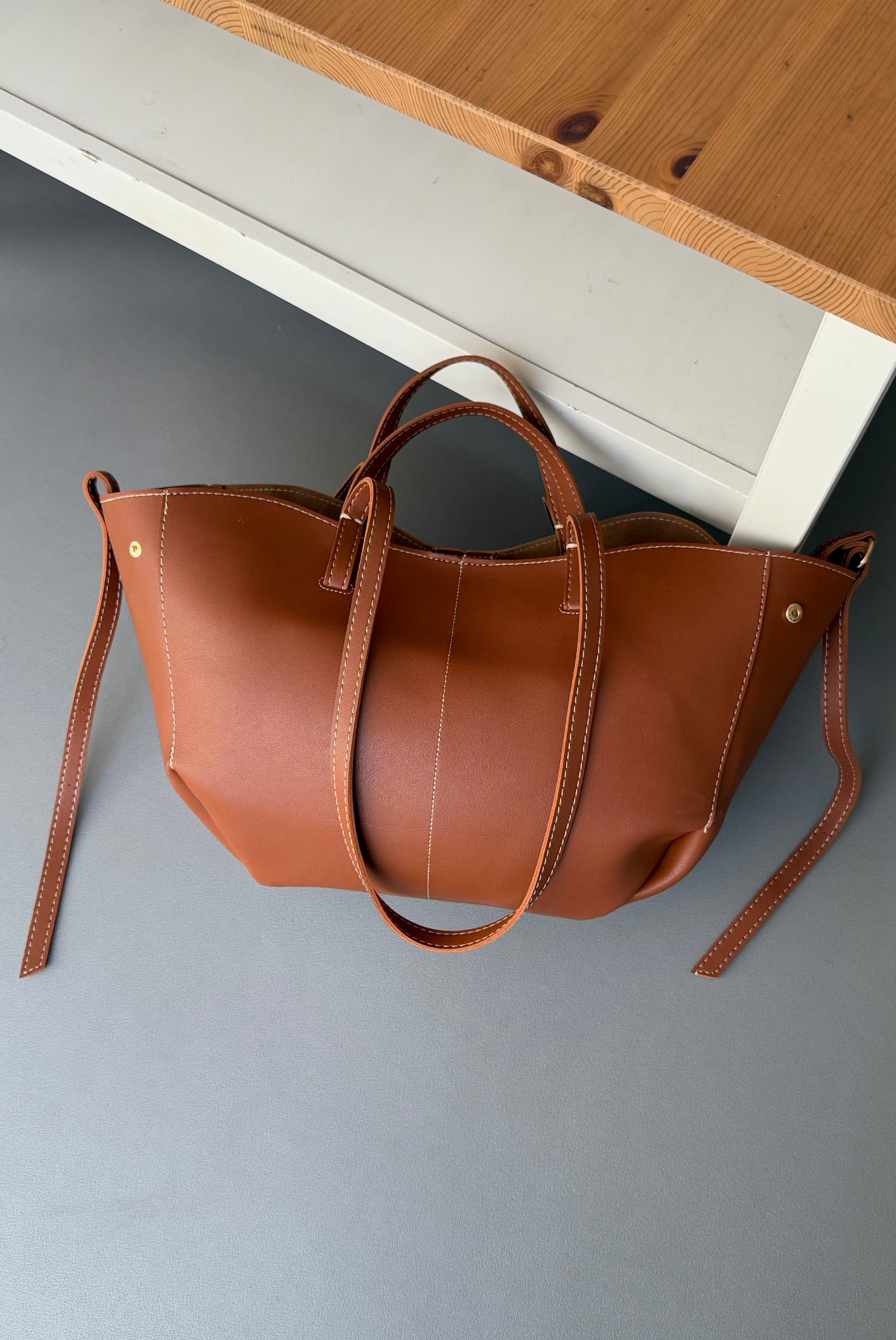 Kadın Çift Askılı Omuz Çantası TABA