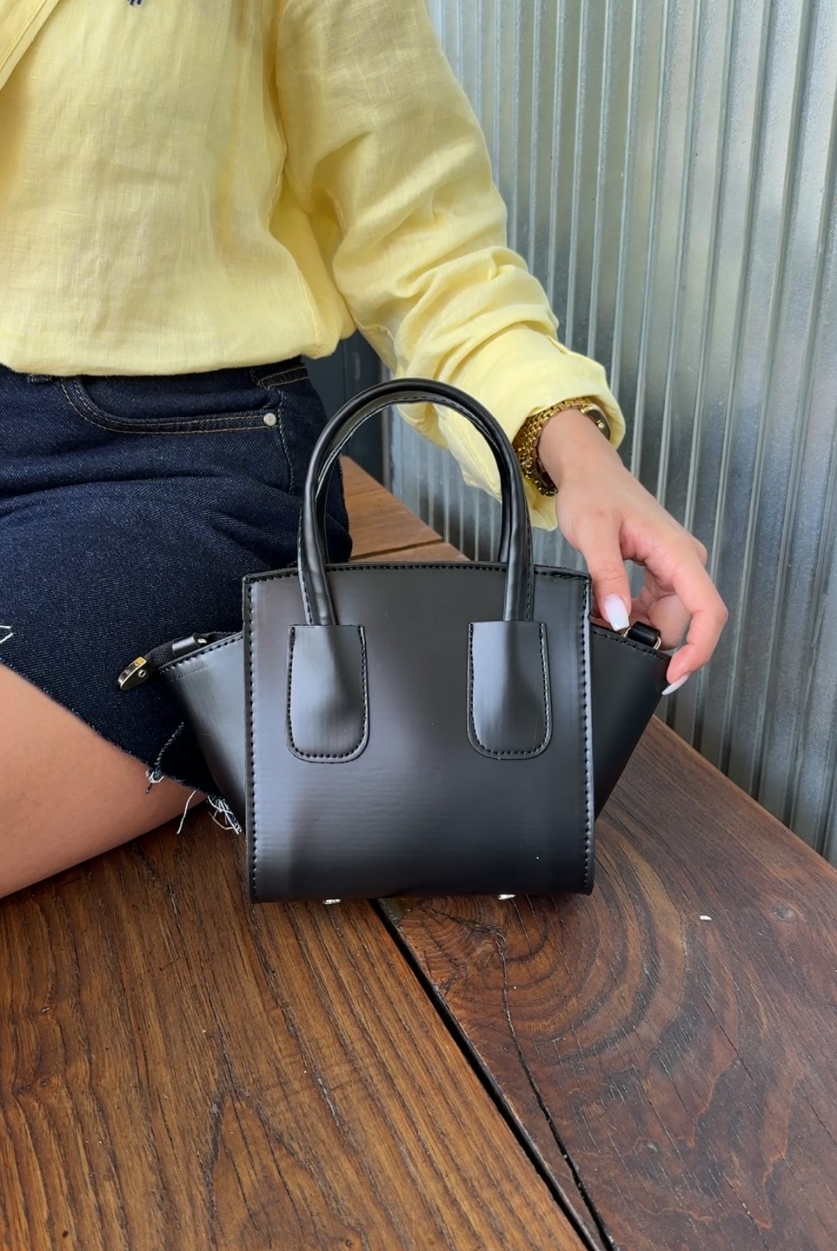 Kadın El ve Omuz Çantası SİYAH