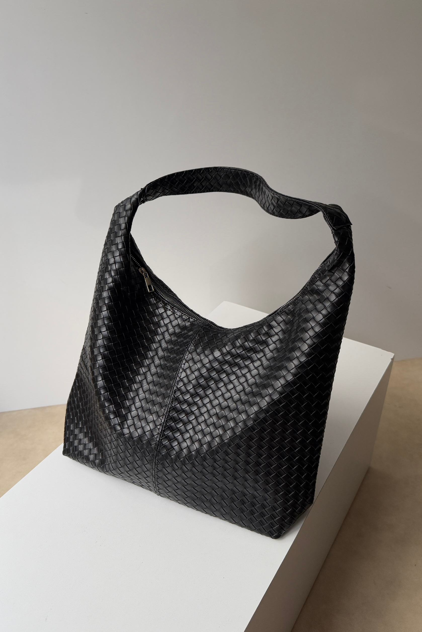 Kadın El ve Omuz Çantası SİYAH