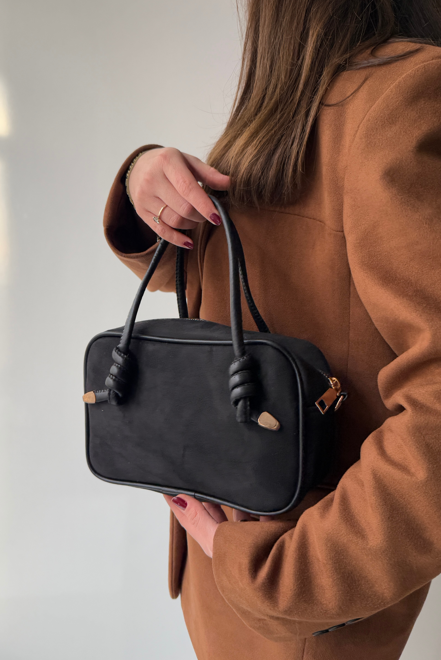 Kadın El ve Omuz Çantası SİYAH SÜET