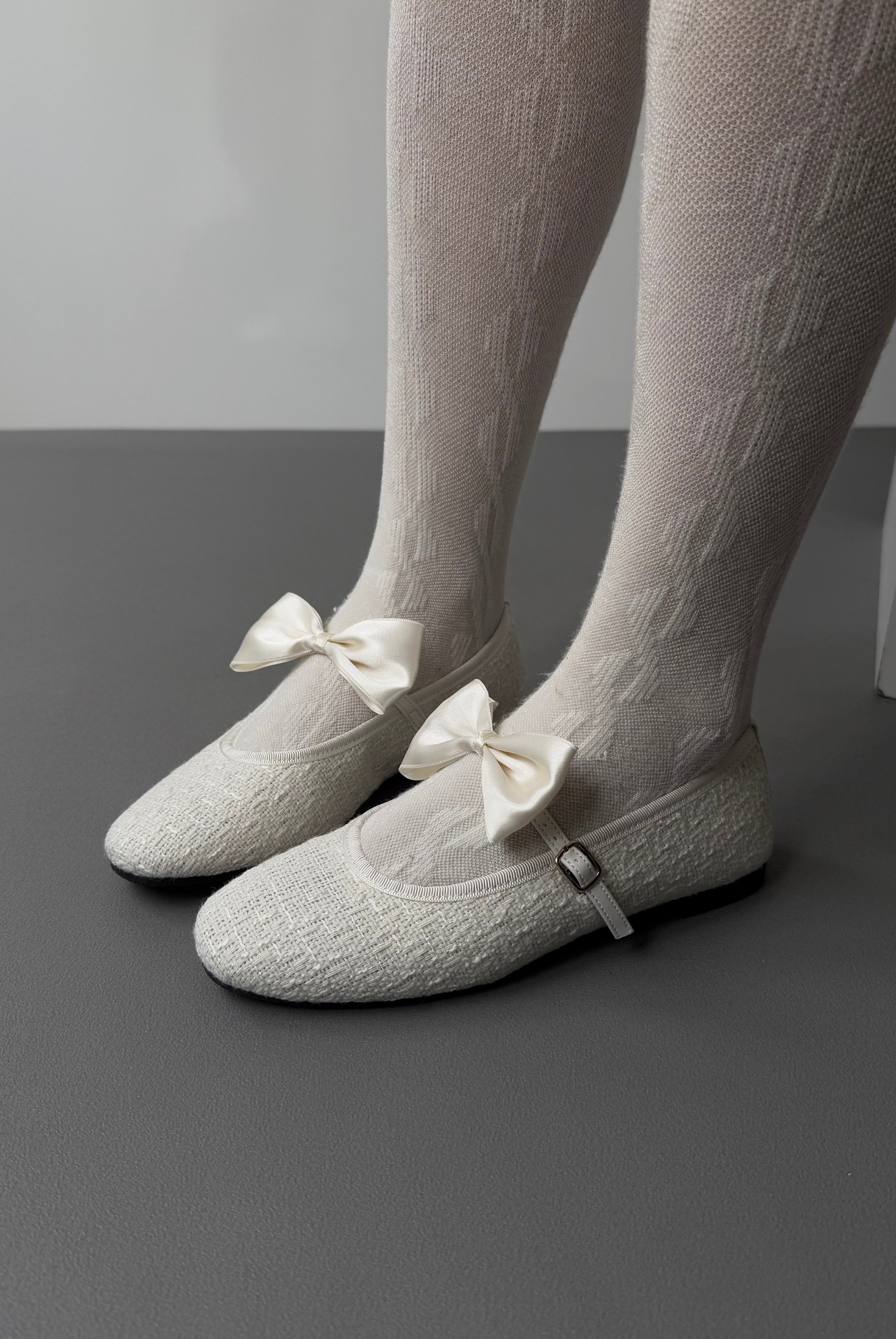 Kadın Fiyonklu Babet BEYAZ