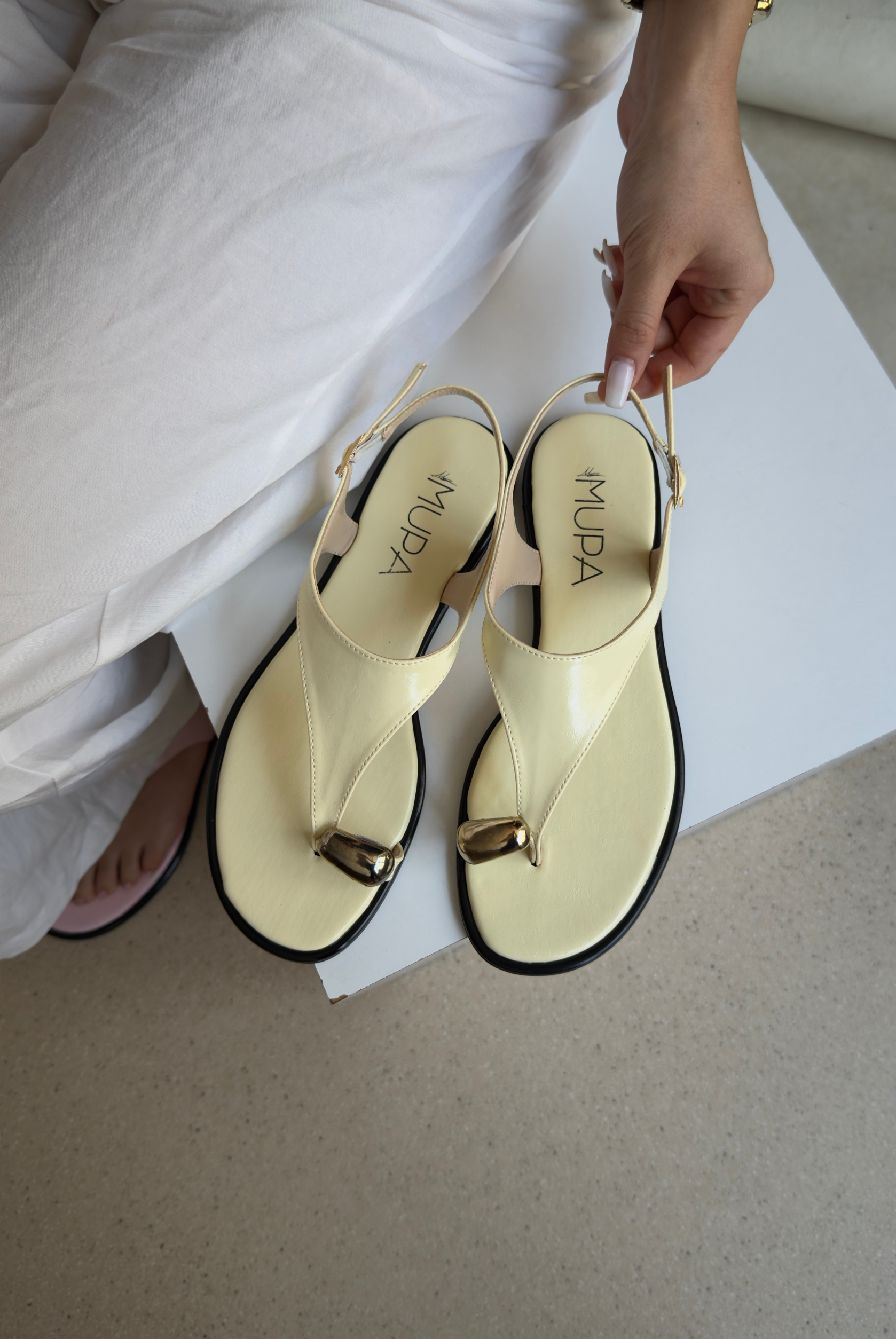 Kadın Sandalet AÇIK SARI