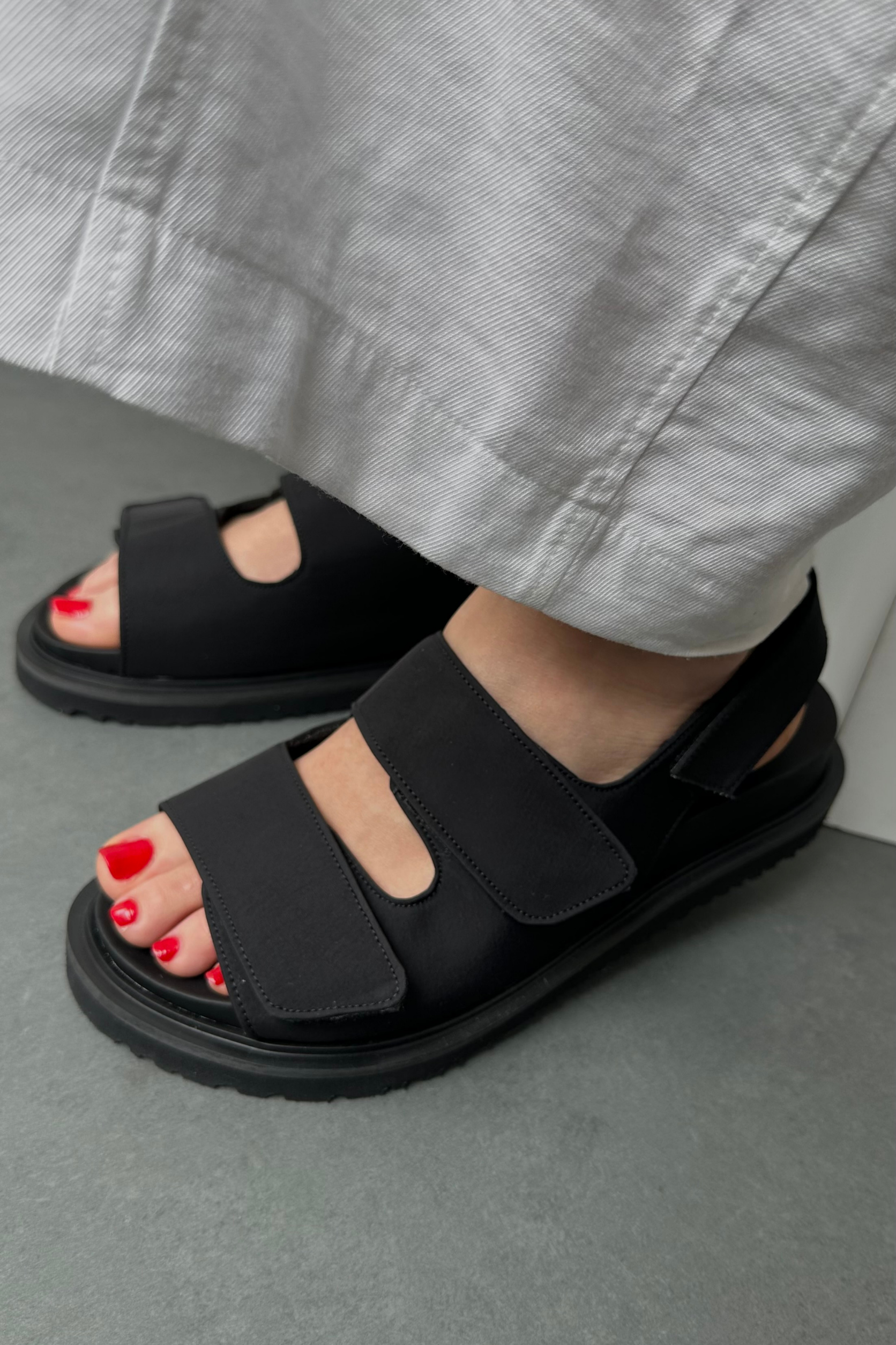 Kadın Sandalet SİYAH SATEN