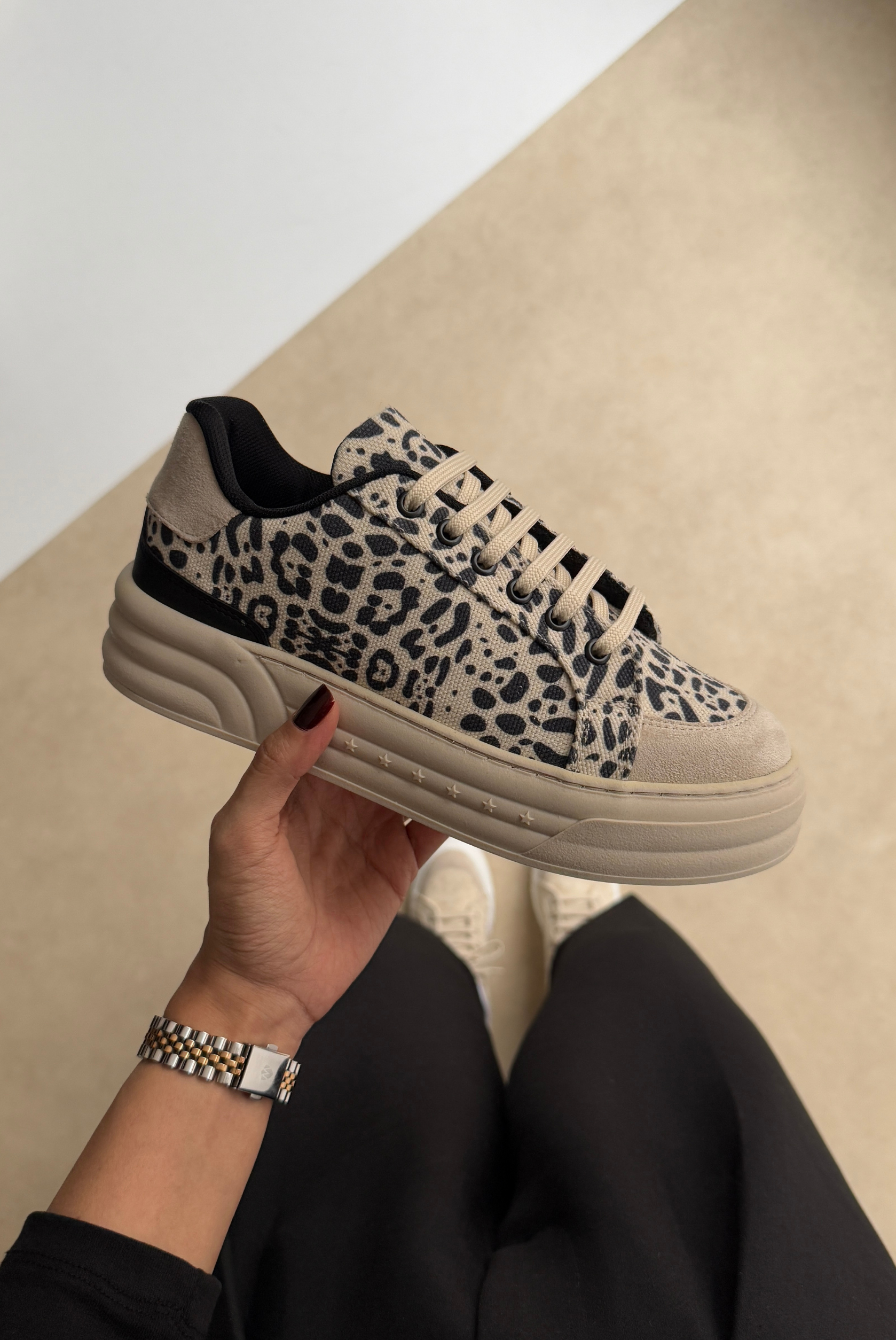 Kadın Spor Ayakkabı BEJ SİYAH