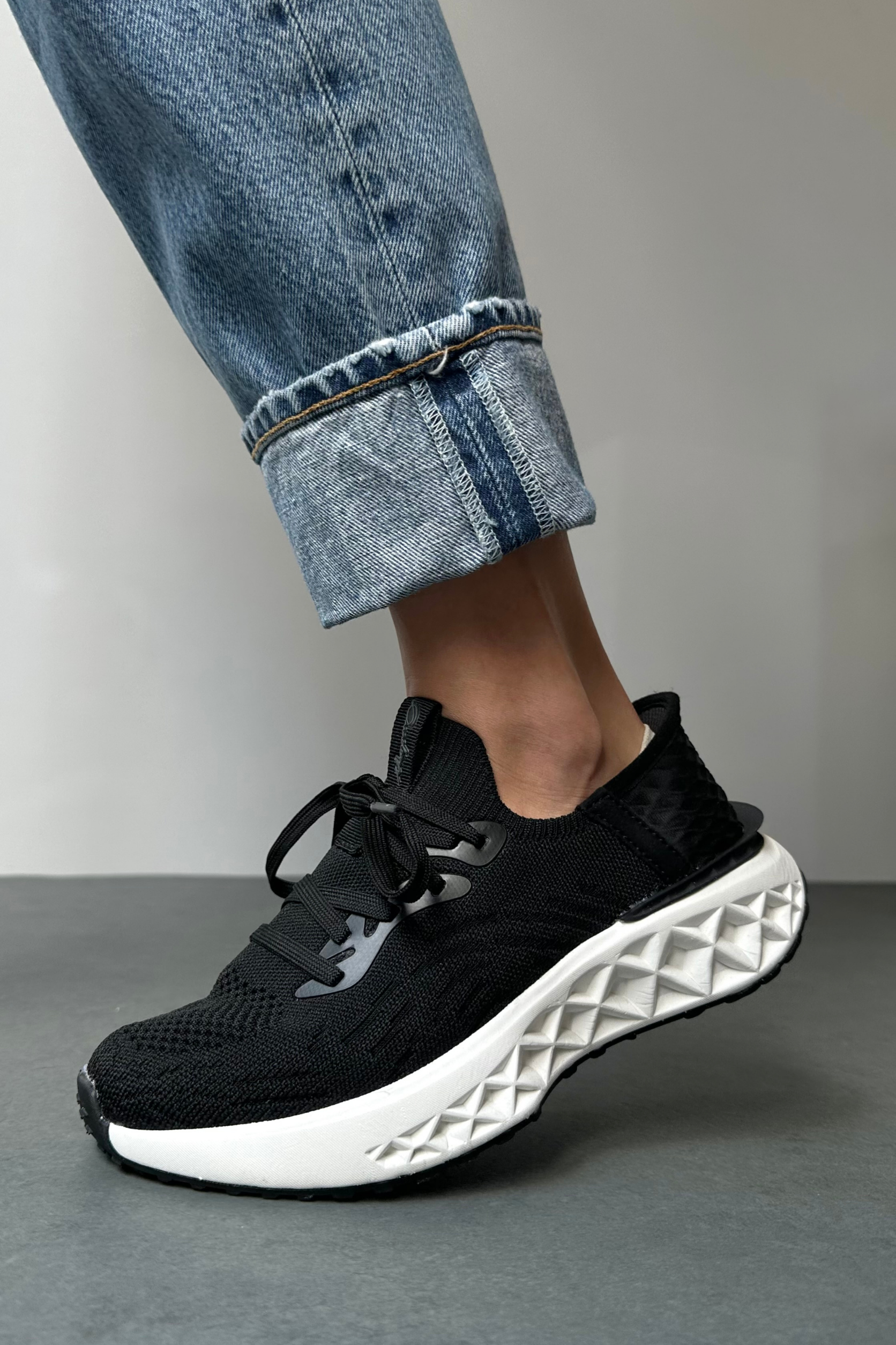 Kadın Spor Ayakkabı SİYAH BEYAZ