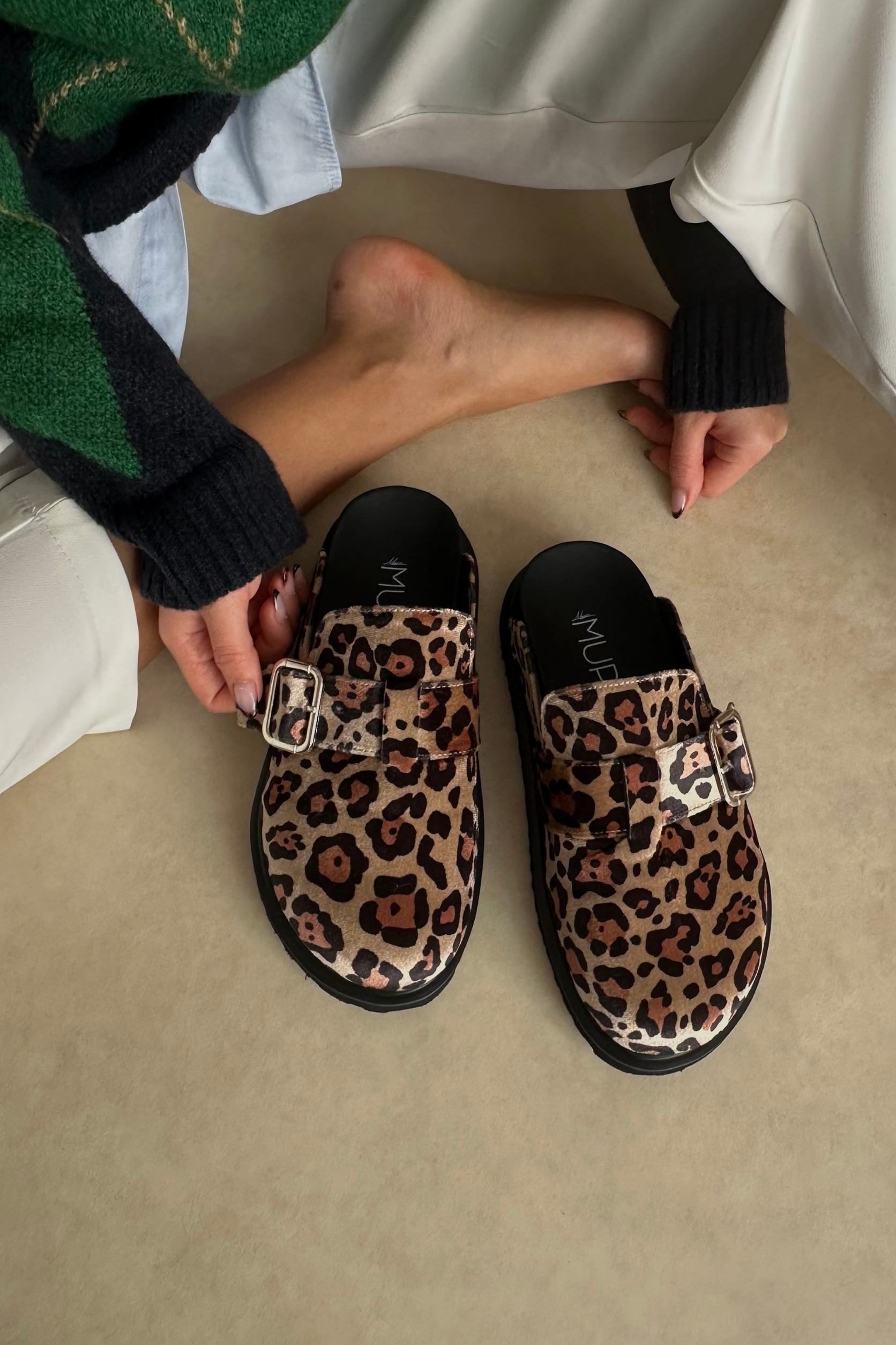 Kadın Terlik KADİFE LEOPAR