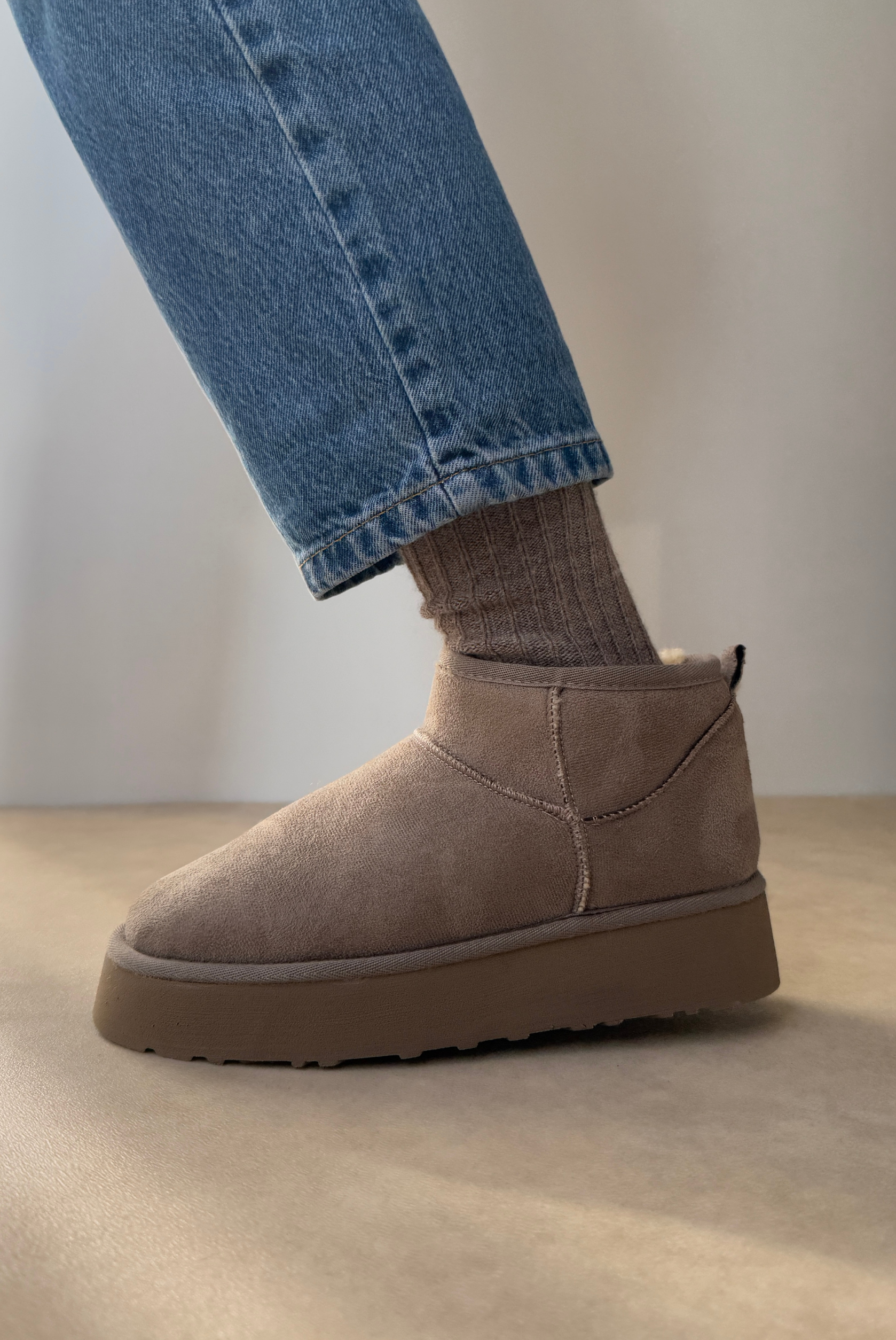 Mini İçi Kürklü Kalın Tabanlı VİZON