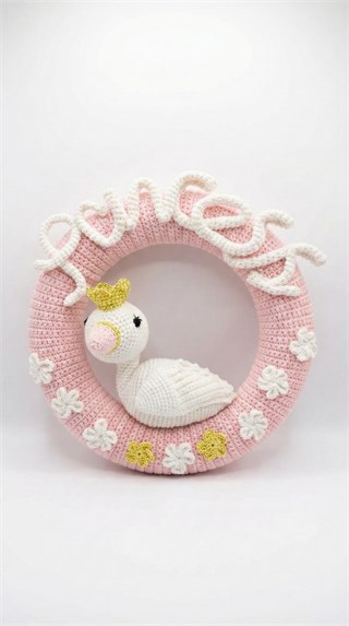 Wellgro Cuddly Amigurumis Kuğu Çocuk Odası Kapı & Duvar Süsü