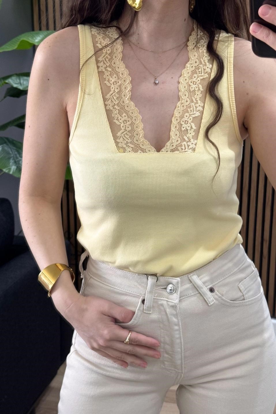 Bella Dantel Detay Atlet Bluz Lİmon Sarı