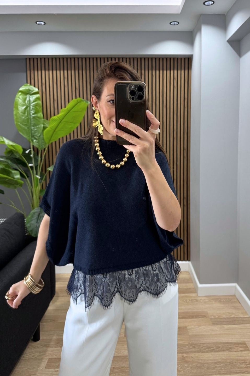 Elara Dantel Detaylı Triko Bluz Lacivert