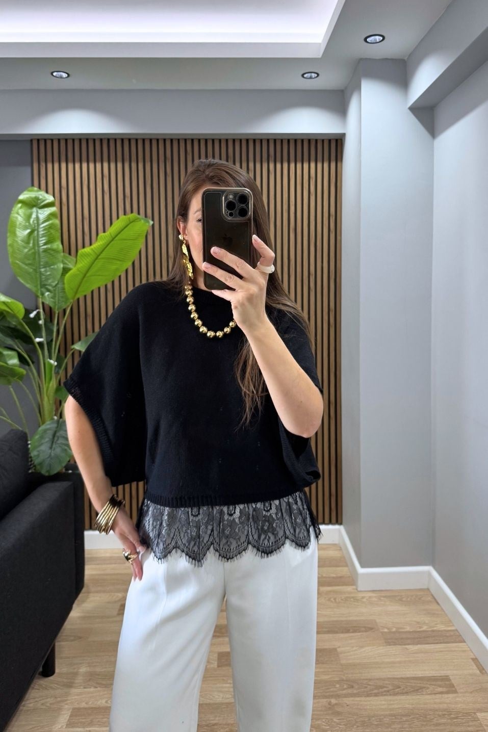 Elara Dantel Detaylı Triko Bluz Siyah