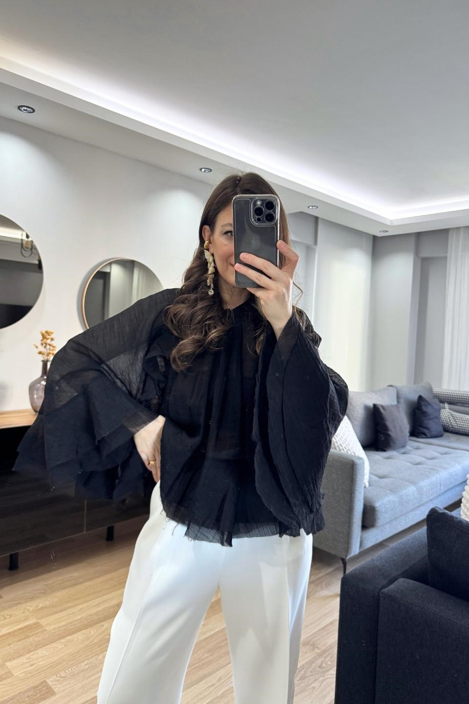 Liora Fırfır Detaylı Transparan Bluz Siyah