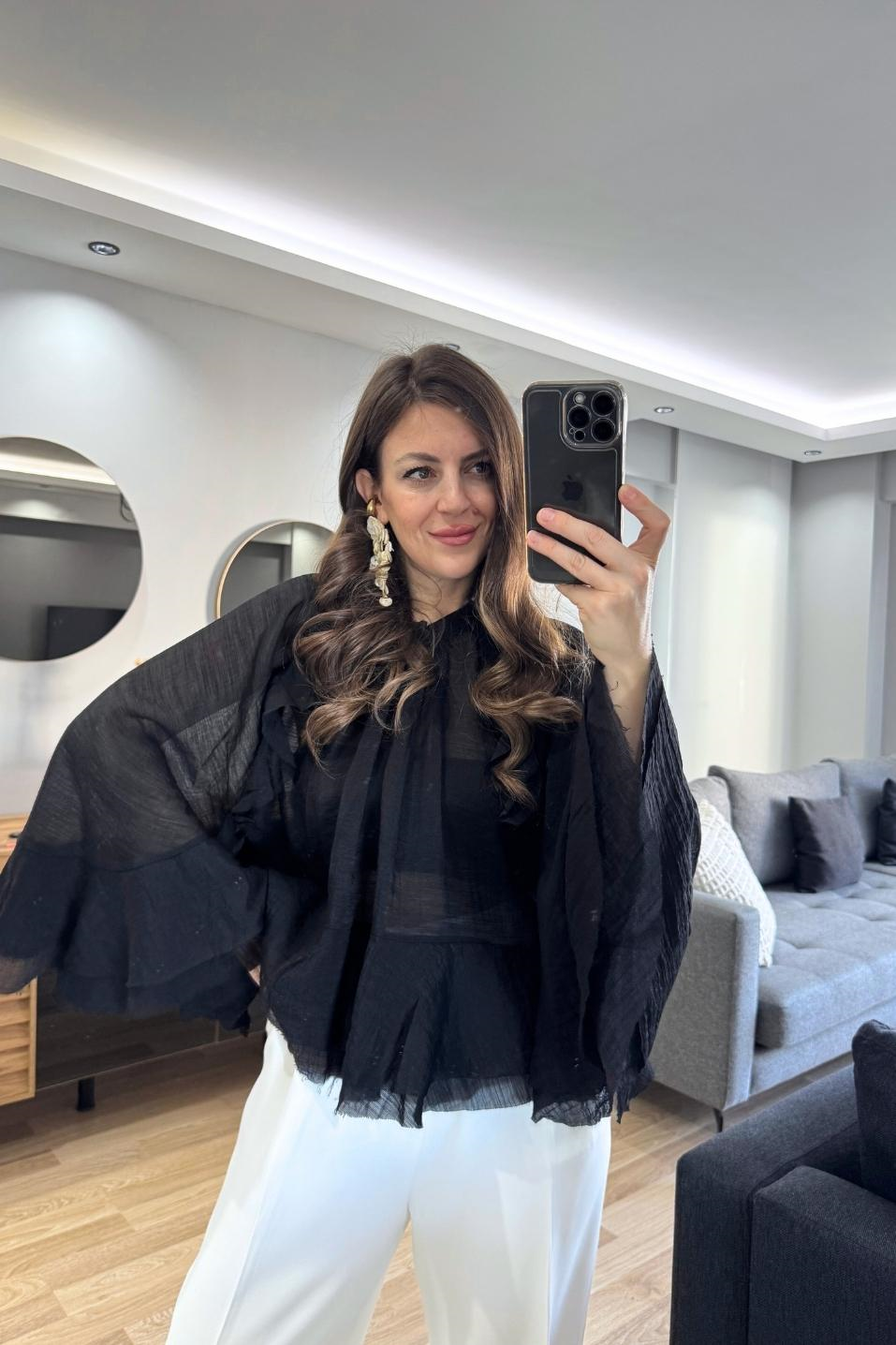 Liora Fırfır Detaylı Transparan Bluz Siyah