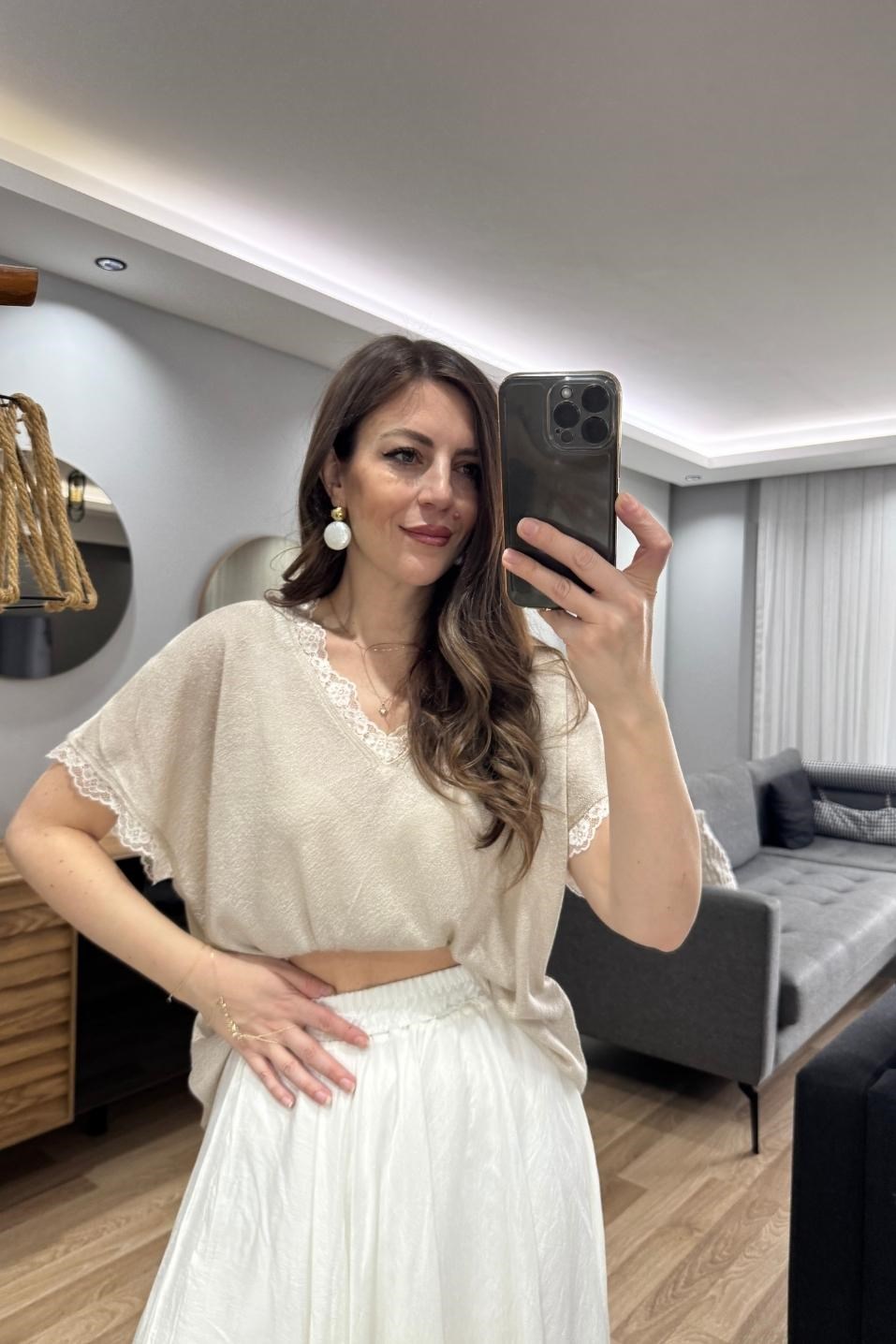 Mirelle Dantel Detaylı Bluz Açık Bej