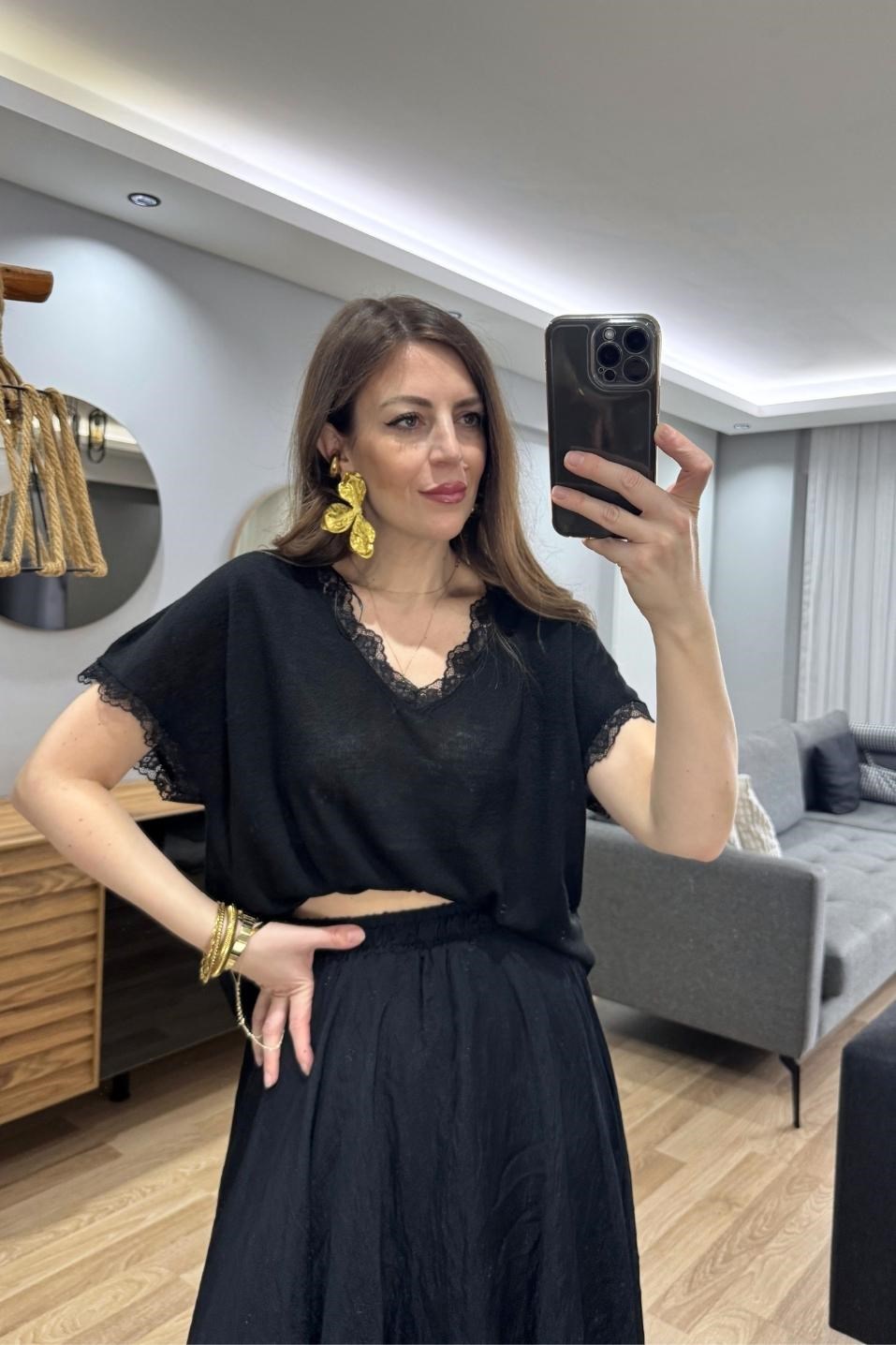 Mirelle Dantel Detaylı Bluz Siyah