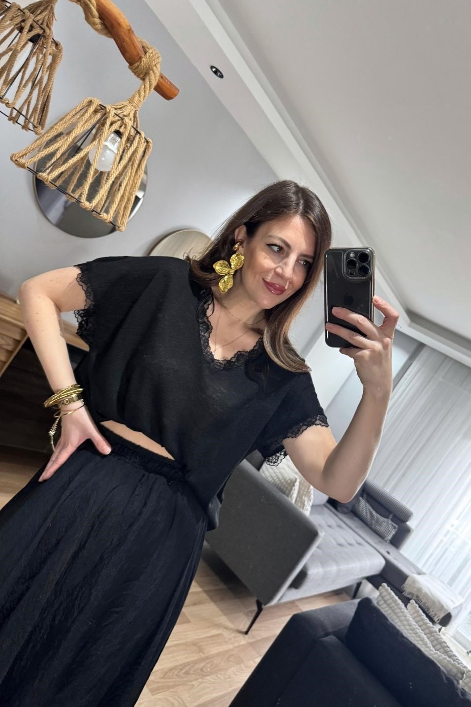 Mirelle Dantel Detaylı Bluz Siyah