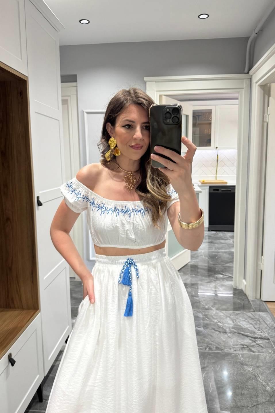 Nakış Detaylı Balon Kol Crop Bluz Ekru