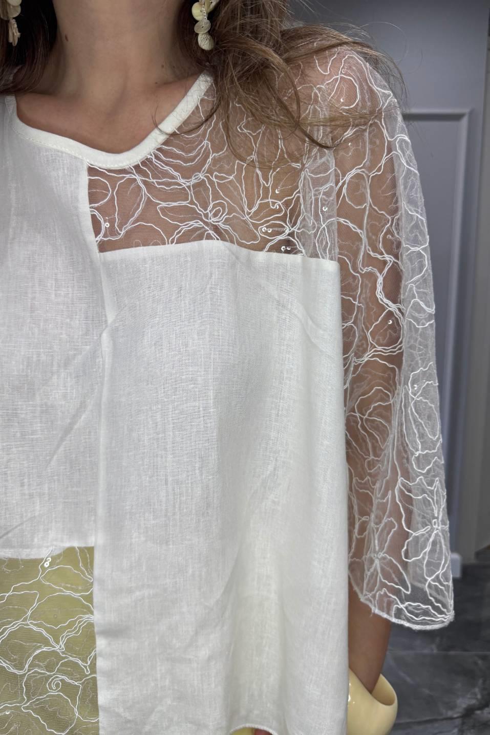 Oversize Tül ve Pul Detaylı Tasarım Keten Bluz Beyaz