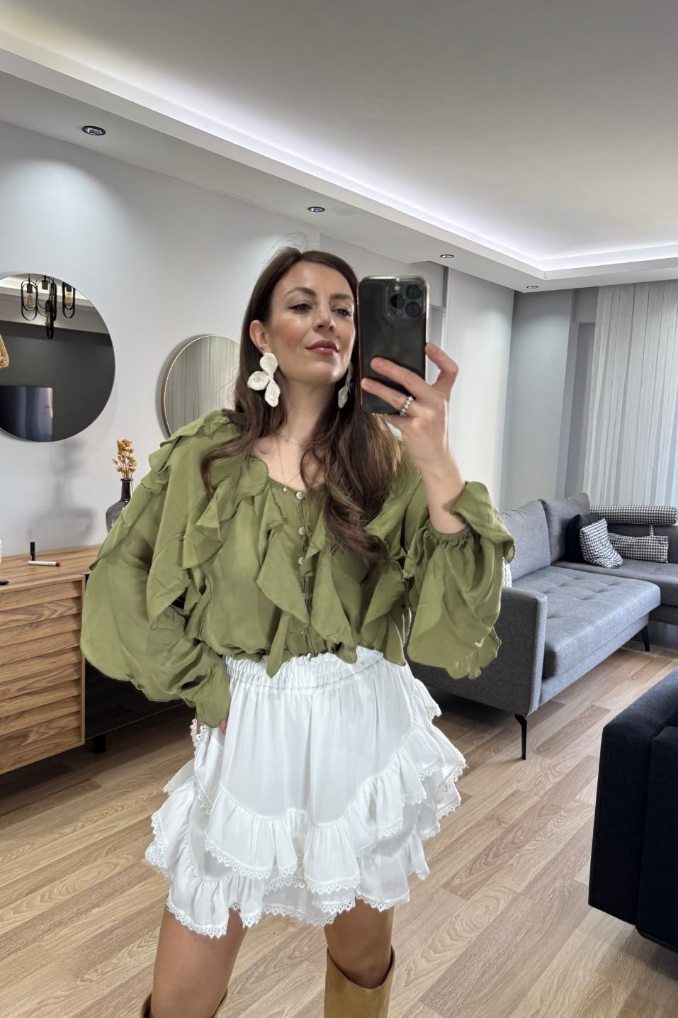 Reva Fırfır Detaylı Gömlek Bluz Haki Yeşil