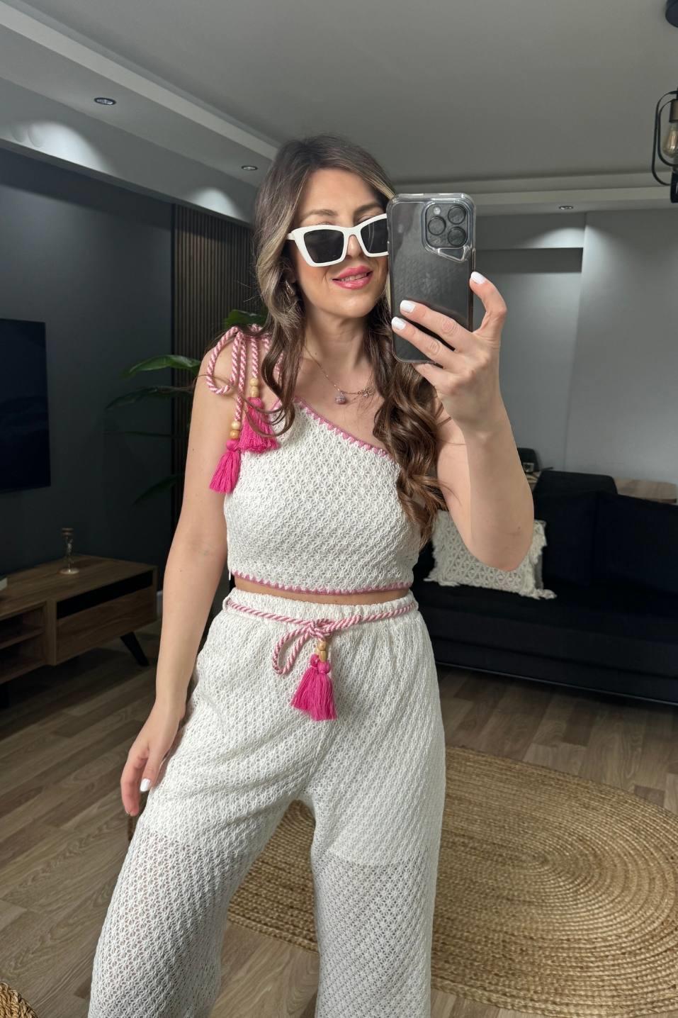 Tek Omuz Güpür Detaylı Crop Bluz Natural