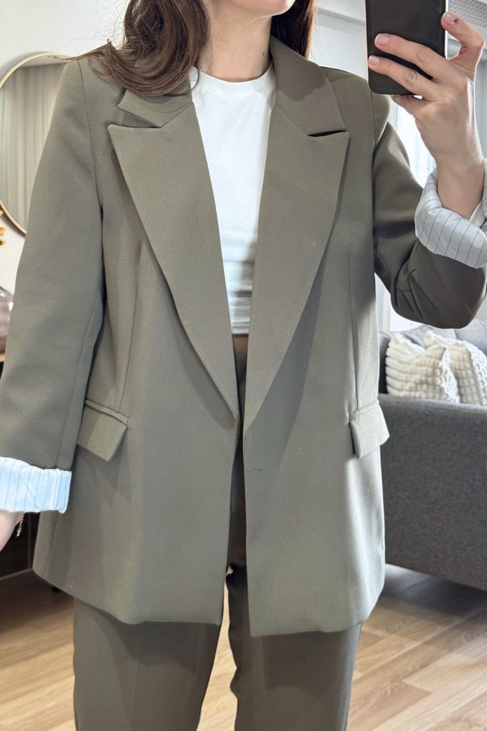 Kolu Katlamalı Astarlı Blazer Ceket Haki Yeşil