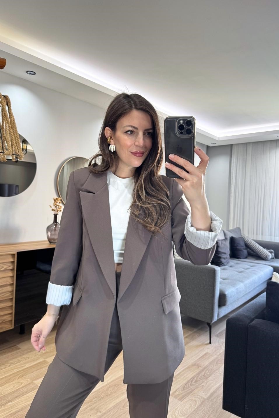 Kolu Katlamalı Astarlı Blazer Ceket Kahverengi